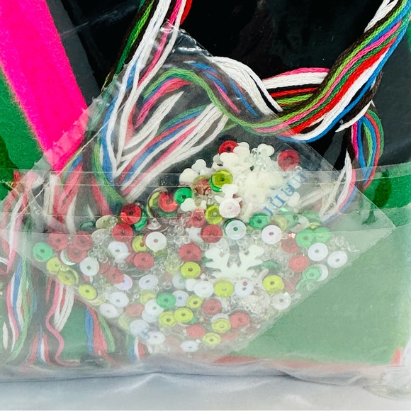 Design Works SOCK MONKEY Felt Embroidery Stocking Kit 18 Inch Stocking #5241 NOS - Picture 7 of 8